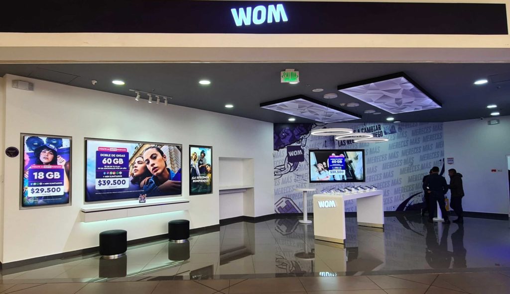 Cell phone store software can also be powerful cellular digital signage